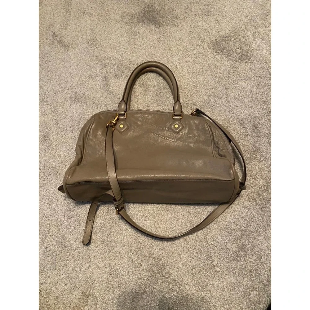 Marc by marc jacobs purse‎ gray